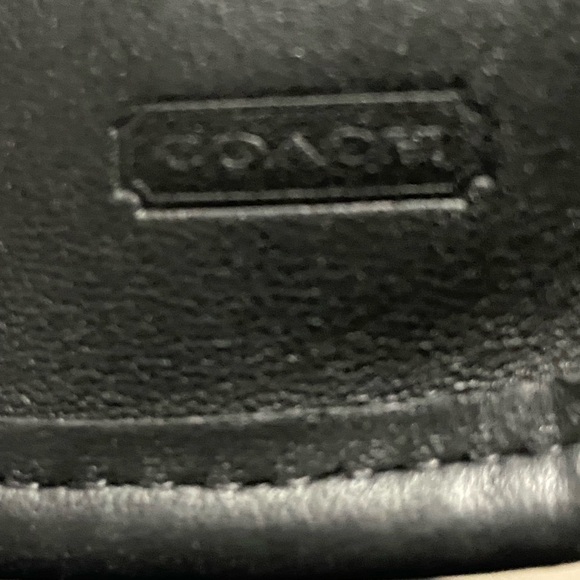 Vintage Coach 1990’s cosmetic case - Picture 4 of 6